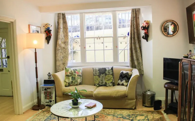 2 Bedroom Property in the Heart of Brighton