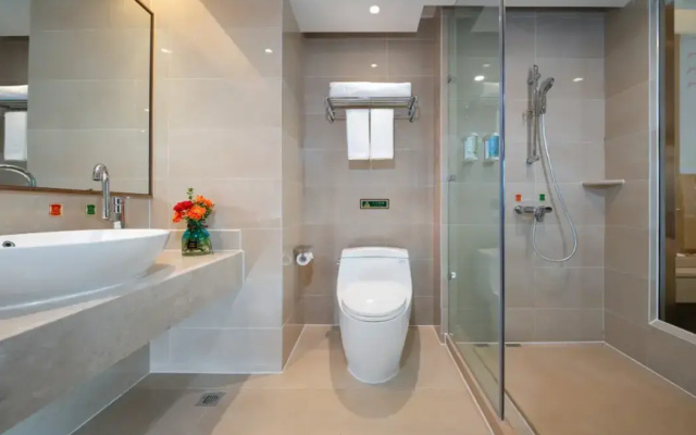 Vienna Hotel (Chongqing Jiangjin Dingshan Park)