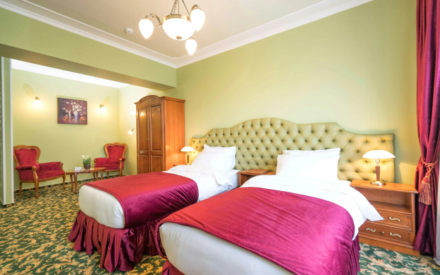 Studio One Accommodation Suites