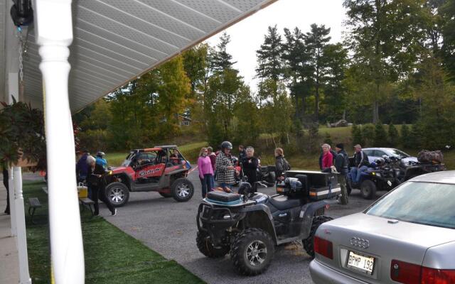 Calabogie Motor Inn