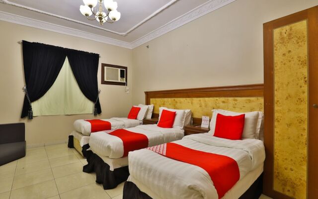 OYO 374 Abdusamad Al Sadawi Hotel 2