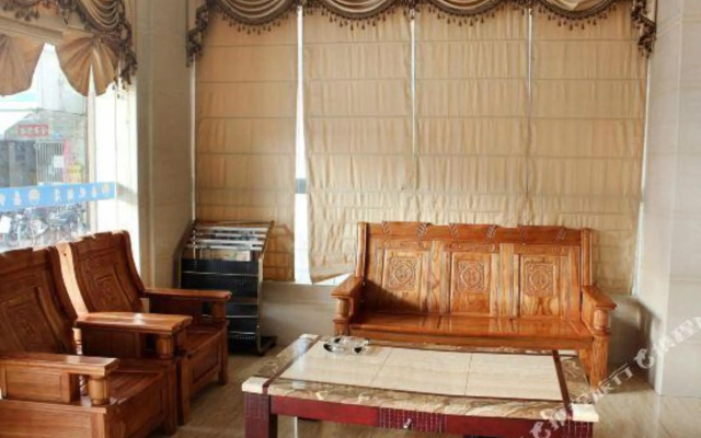 Jiayue Hotel（Tianyuan Long Plaza）