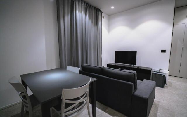 De Luca 6 Apartments