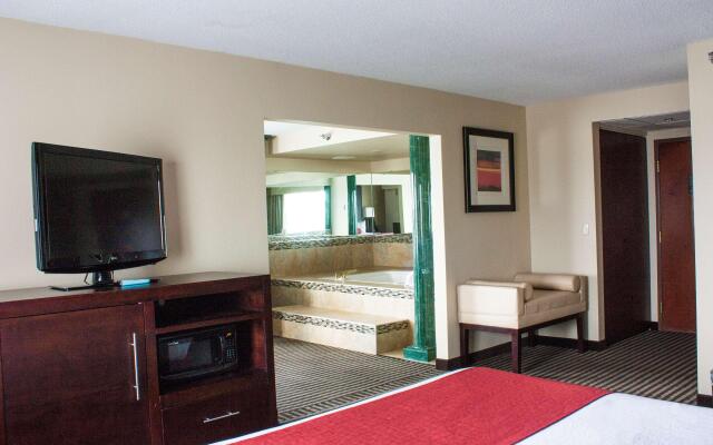 Comfort Inn & Suites Copley Akron