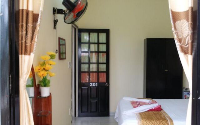 Homeland River Homestay