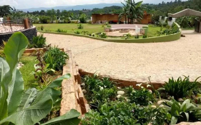 Okapi Hotel