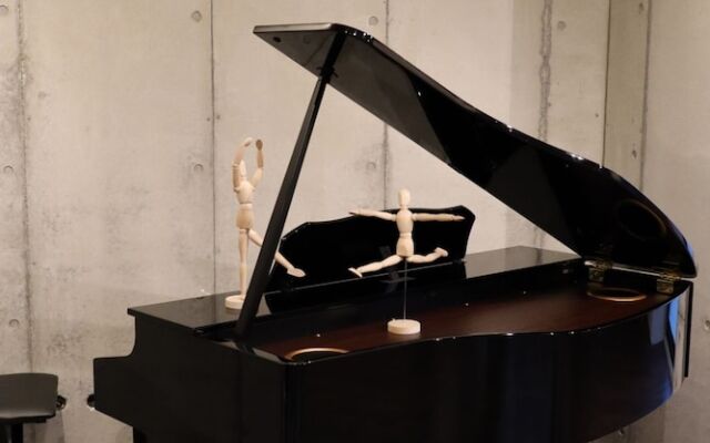 Treeside Hotel & Apartment