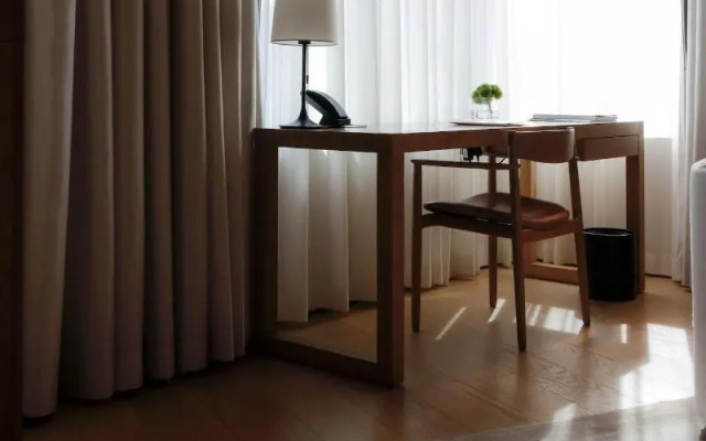 The Shanghai EDITION