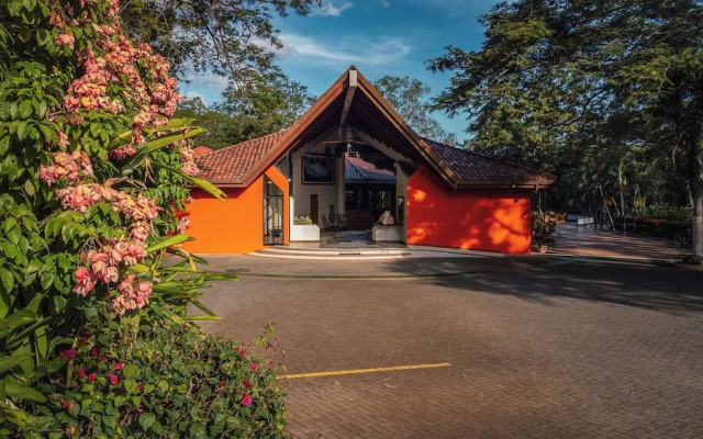 Papagayo Golden Palms Suites & Villas