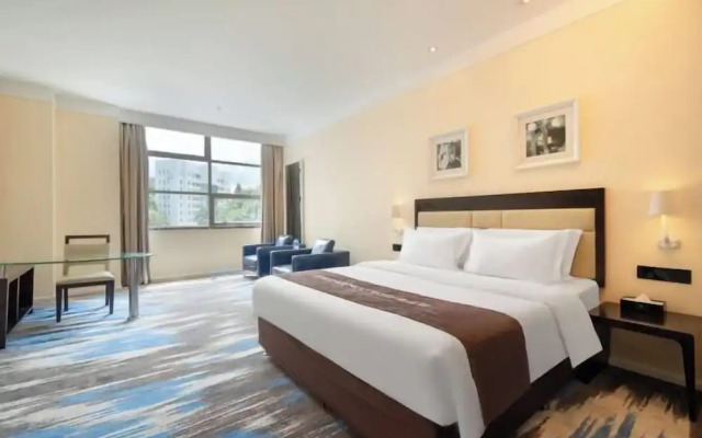 KaiMan Hotel