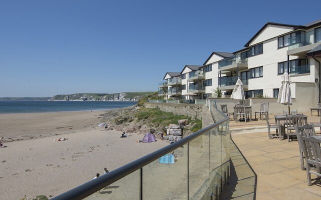 12 Burgh Island Causeway