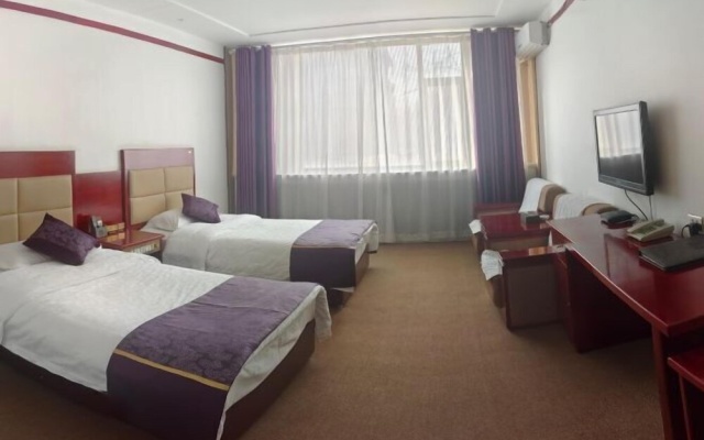 Jinta Hotel – Guest Rooms – Jiuquan