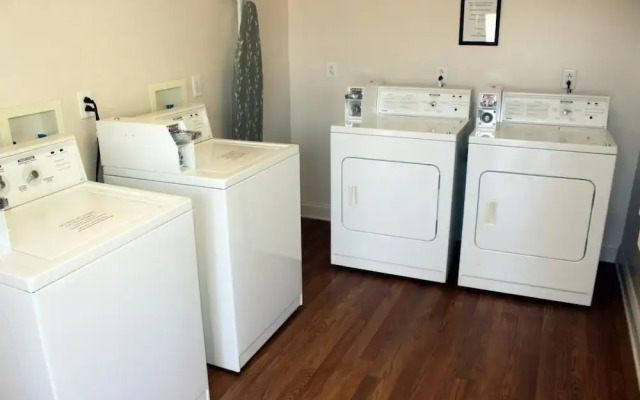 Affordable Suites Hickory/Conover