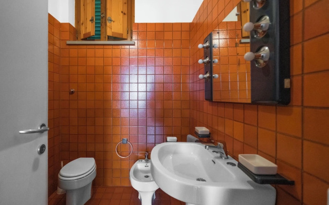 Il Villino Del Collezionista With Pool In Pistoia