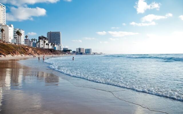 Beach-town apartments