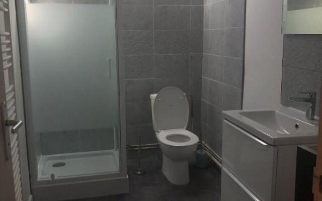 Naïa, F3 avec extérieur et parking