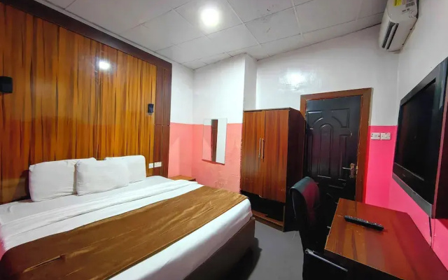 IVY Hotel Awolowo