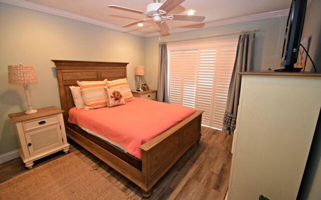 Lani Kai 227 by RedAwning