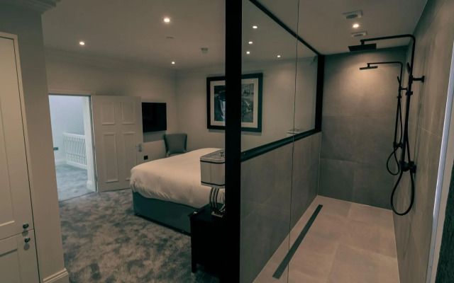 The Hotel Chester