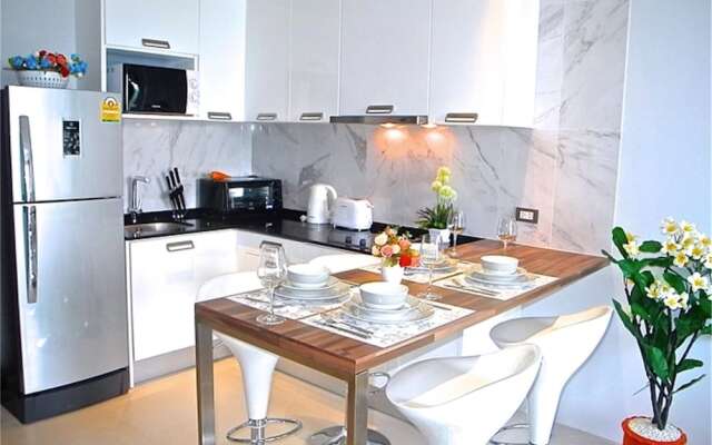 Emerald Patong 2 bedrooms Apartment with Terrace