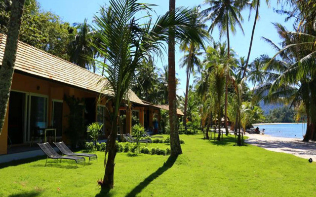 Peninsula Beach Resort