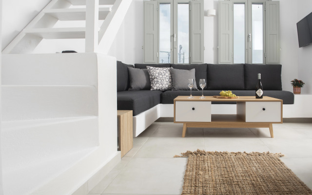 White Orchid Luxury Suites