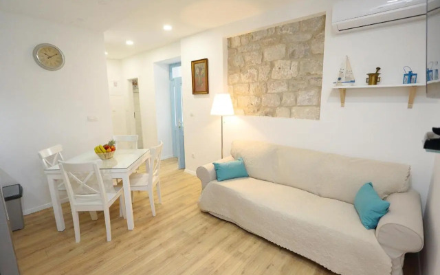 Split Old Town Suites 2