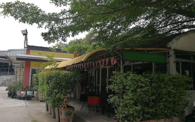 D.Y. Mansion Style Resort