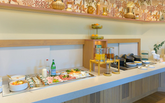 Kyriad Prestige Compiègne Hotel & Spa