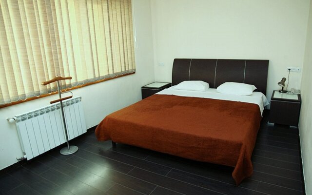 Roomer Hotel