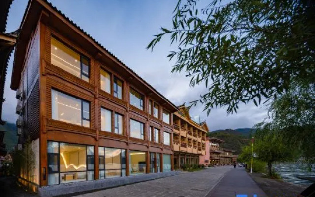 Lugu Lake Pushu Jingjing Homestay