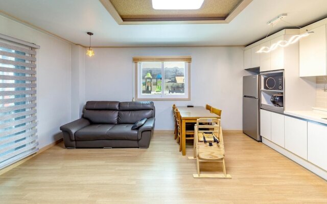 Gapyeong Walkingoncloud Pension&glamping