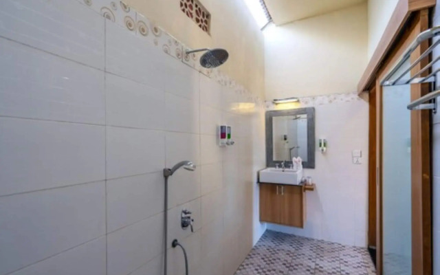 Bali Nusa Cottage