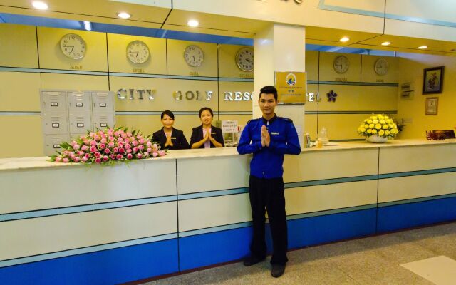 City Golf Resort Hotel