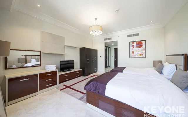 Grandeur Living 2BR plus Maid with Beach Access
