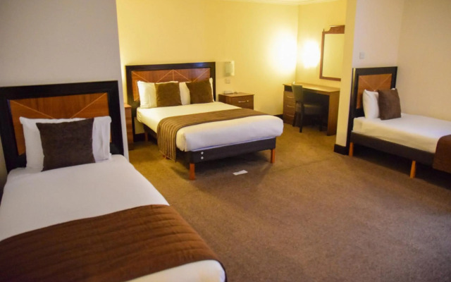 Europa Gatwick Hotel & Spa