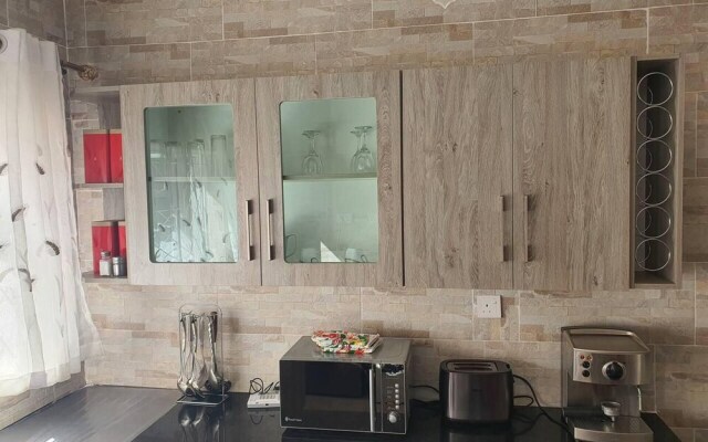 Stunning 3-bed House in Harare
