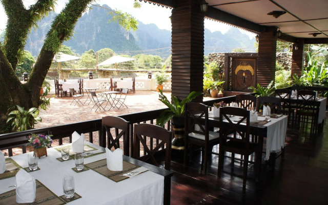 Villa Vang Vieng Riverside