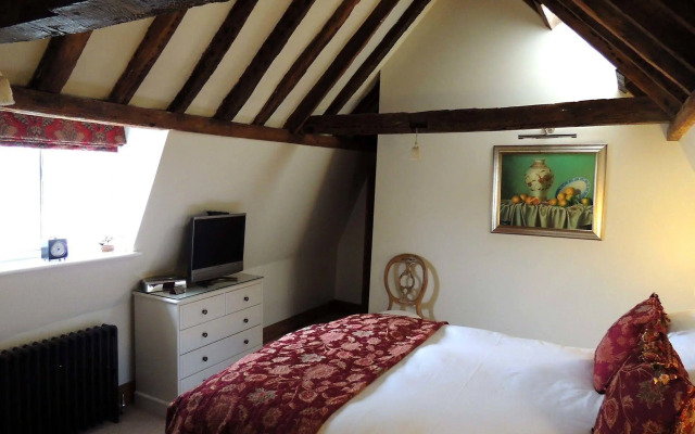 Willow Tree House