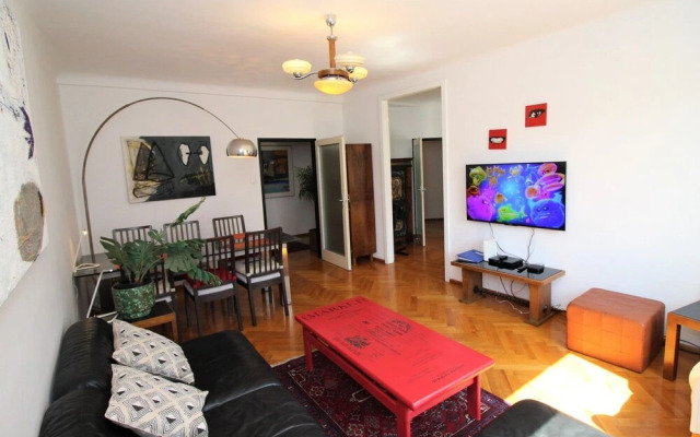 Opera Wien in Wien With 2 Bedrooms and 3 Bathrooms