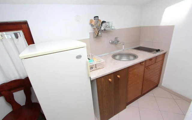 Apartments Lora