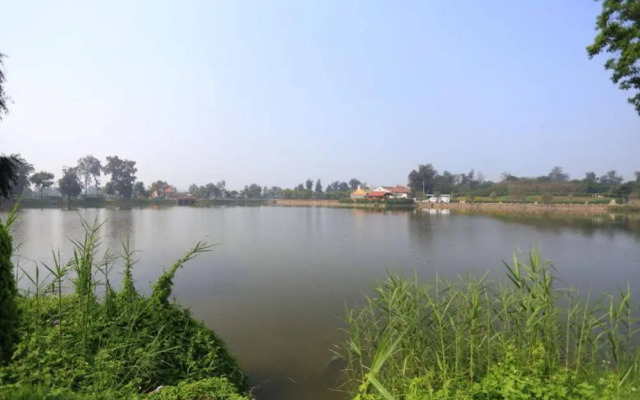 Shuang Li House
