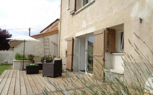 Gîte Maringes, 3 pièces, 4 personnes - FR-1-496-174