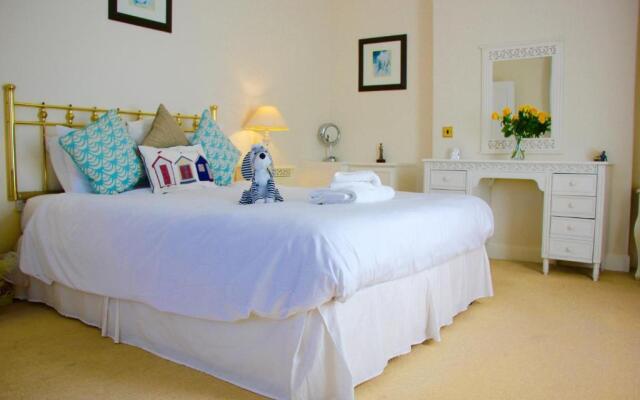 Sleeps14 Seaside Luxury House on the Suffolk Coast