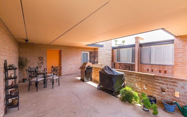 Northland Glam 3BR by Casago