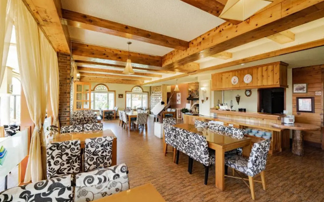 Egmont Mountain House