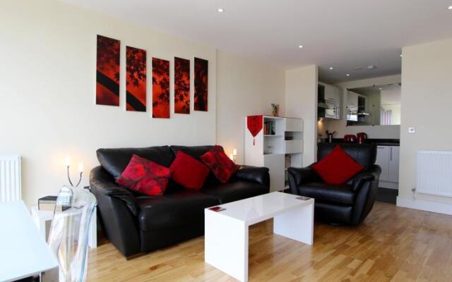 Greenwich High Street Apartment
