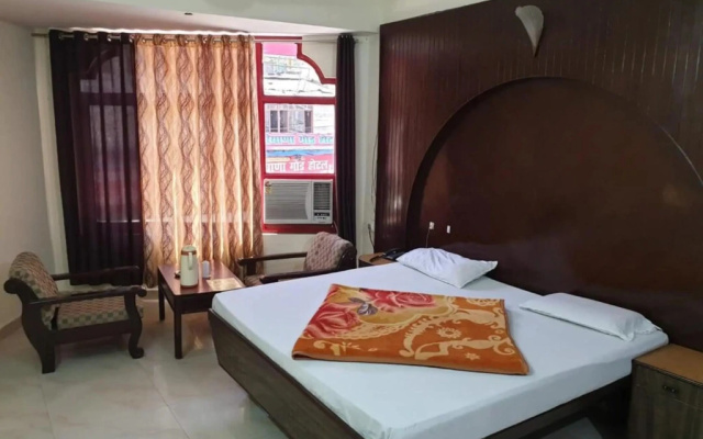 Hotel Vasundhara