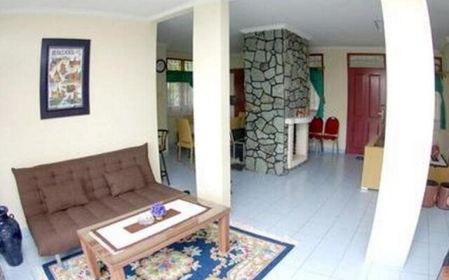 Villa ChavaMinerva Bata - Ciater