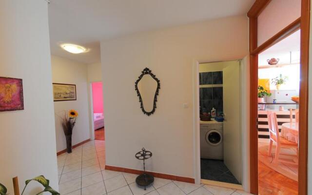 Apartment Slavica